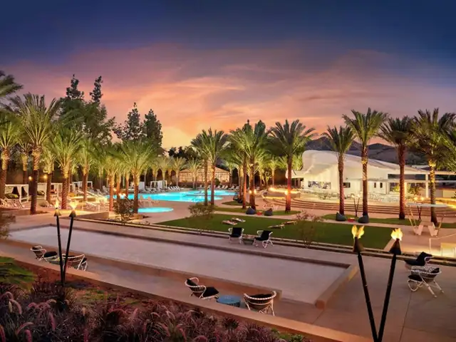 Four Seasons Westlake Village in Los Angeles, pool area with lounge chairs